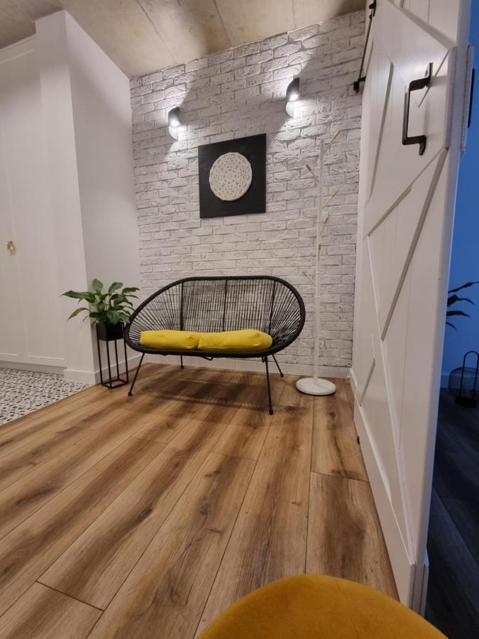 Apartament Wyspianski Sanok Exterior foto